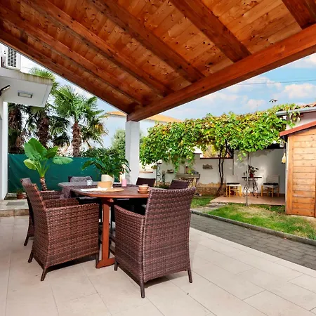 Apartament Vania